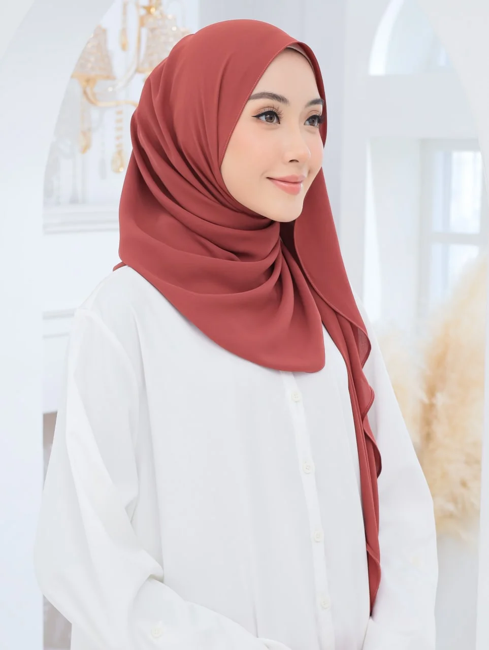 Luna Shawl In Brick Red